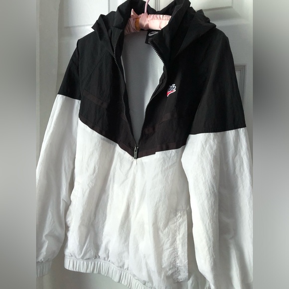 Nike Heritage Windrunner 1/2 Zip activewear men size S hoodie jacket pockets - Picture 7 of 11